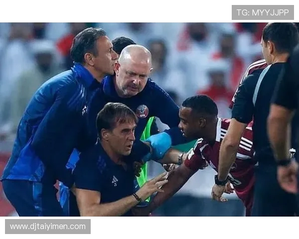 塞维利亚中场回忆洛佩特吉道歉：因未让我踢欧联赛后深感后悔